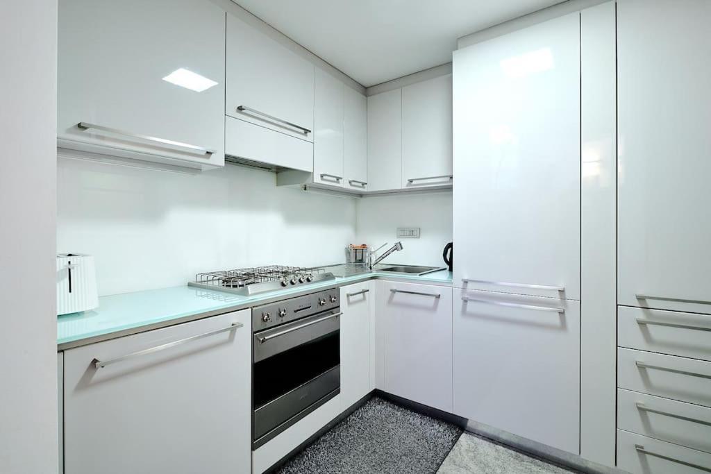 Fioravanti Suite Mailand Exterior foto